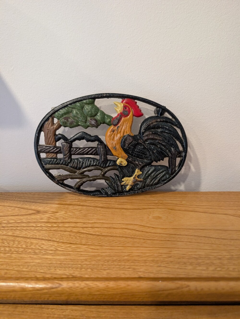 Vintage Cast Iron Rooster Trivet – Hand‑Painted Farmhouse Kitchen Décor